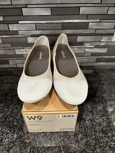 ALLBIRDS Tree Breezers Flats Slip Ons Size 9 “Blizzard” New/Never Worn W/Box - Picture 1 of 8