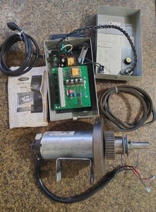 🗽PERMANENT MAGNET DC MOTOR N1CPM-112T with SPEED CONTROL MINARIK RGT SERIES - Picture 1 of 12