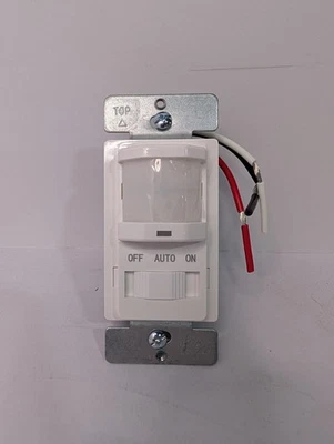 Top Greener TSOS5-W in Wall PIR Occupancy Sensor Switch Fluorescent for 500VA WH - Image 1 of 4