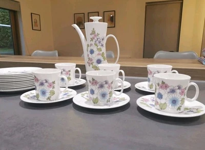 Angelique Hostess Tableware Fine Bone China John Russell Coffee Set & Side Plate - Image 1 of 4