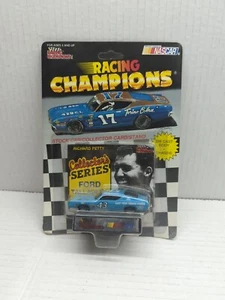 1992 Racing Champions RICHARD PETTY Ford Talladega  - Picture 1 of 1