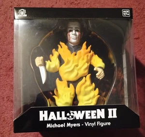 Neu im Karton Universal CultureFly HALLOWEEN II Michael Myers on Fire Vinyl Figur 5 Zoll - Bild 1 von 5