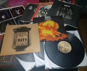KISS 1976 3LP THE ORIGINALS VINYL SET WITH BOOKLET PLUS EXTRA SLEEVES - Picture 1 of 21