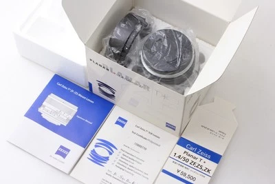 [Almost Unused in Box] Carl Zeiss Planar T* 50mm f/1.4 ZF Lens Hood Nikon Japan - Image 1 of 4