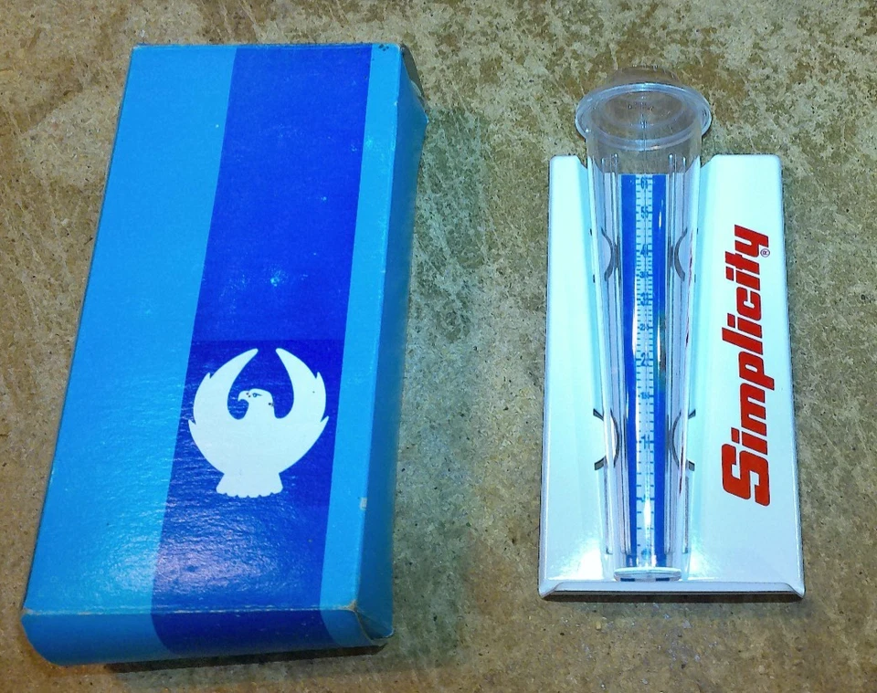 6" plastic tube + metal rain gauge simplicity mowers has small rust spot new - Изображение 1 из 4