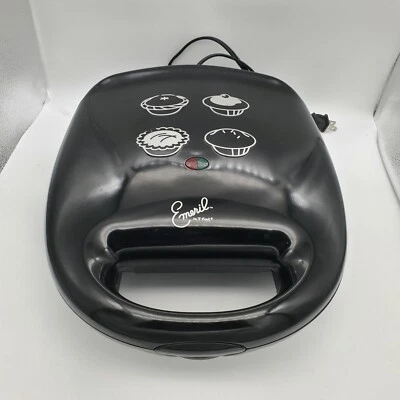 Platos antiadherentes eléctricos Emeril by T-Fal 6343s1 para hacer pasteles y pasteles negros  Foto 1 de 4