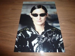 CARRIE ANNE MOSS signed 12X8 photo MATRIX + COA - Picture 1 of 2