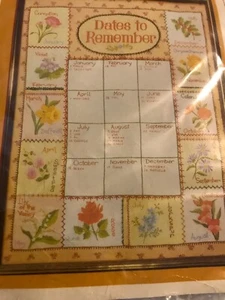 Vintage Creative Circle Dates to Remember Crewel Embroidery Kit 1006 - Picture 1 of 3