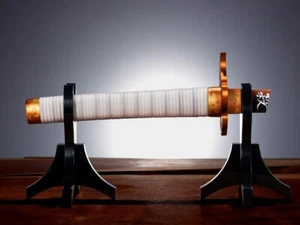 Proplica Demon Slayer Kimetsu no Yaiba Kyojuro Rengoku's Broken Nichirin Sword - Picture 1 of 3