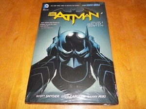 BATMAN VOLUME 4 ZERO YEAR BATMAN SCOTT SNYDER GREG CAPULLO COLLECTOR BOOK NEW - Picture 1 of 2