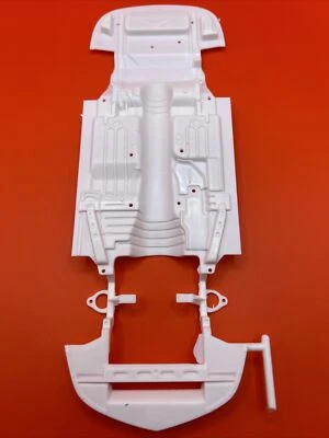 1994 Camaro Z/28 Conv AMT Chassis Model Parts 1:20 New - Image 1 of 3