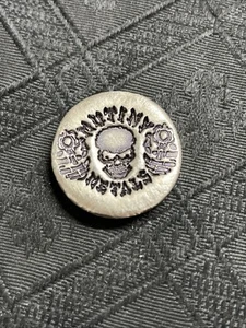 Pistolenverpackung Totenkopf Barren Meuterei Metalle Oz Silber rund 0,999 Fein Made in USA - Bild 1 von 4
