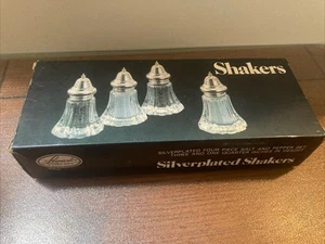 Set of 4 Vintage Leonard  Glass Salt & Pepper Shakers Silver Plated Tops NIB - Picture 1 of 2