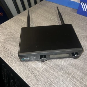 Tonor Model TW820 - Picture 1 of 3