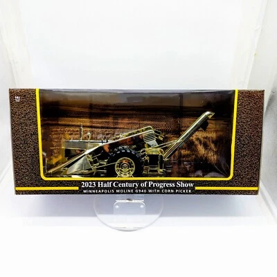 1/16 Minneapolis Moline G940 With H210 2 Row Corn Picker Half Cen 2023, Gold - Image 1 of 4