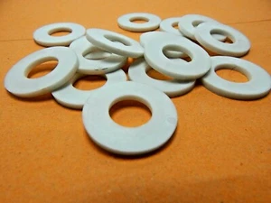 NYLON WASHERS - Picture 1 of 3