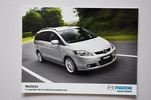 Foto de prensa de coche - Mazda 5 2005 - metálico - vista lateral/frontal - Imagen 1 de 1