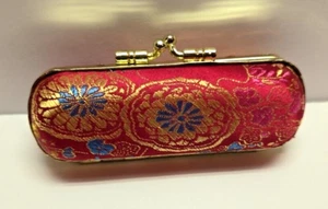 Estuche de lápiz labial brocado bordado de colección, rojo con flores - Imagen 1 de 4