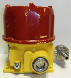 United Electric 2SLP47K10 Programmable Pressure Switch - Picture 1 of 4