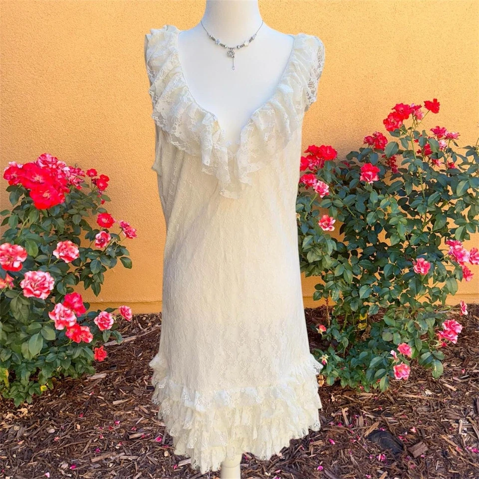 Кокетка ковбой с рюшами кружева midi платье - Изображение 1 из 4