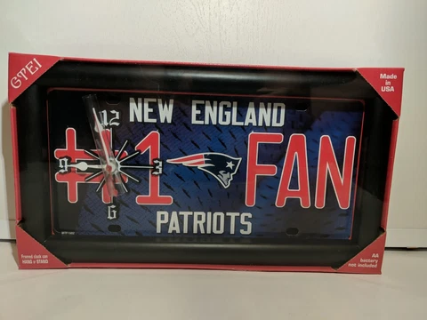 New England Patriots # 1 Fan Quartz License Plate Clock Cover