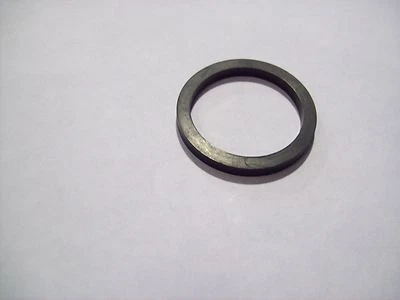  Remington Modelo 58 Deportista/Modelo 878 - Arandela de goma cuadrada delantera  Foto 1 de 2