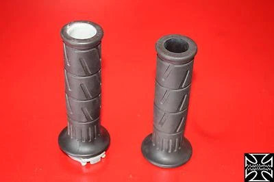 13 2013 KAWASAKI NINJA 300 EX300A RIGHT THROTTLE GRIP - Image 1 of 4