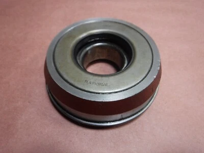 Carcasa retenedor cojinete de salida trasera Jeep Cj5 Cj7 76-79 fabricante de equipos originales de fábrica Foto 1 de 3