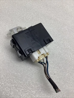 Relé de módulo de control convertidor de remolque Toyota 4Runner 2003-2009 OEM 81985-35010 Foto 1 de 4