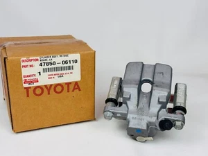 47850-06110 CONJUNTO DE CILINDROS GENUINO TOYOTA, FRENO DE DISCO, LH TRASERO 4785006110 FABRICANTE DE EQUIPOS ORIGINALES - Imagen 1 de 4