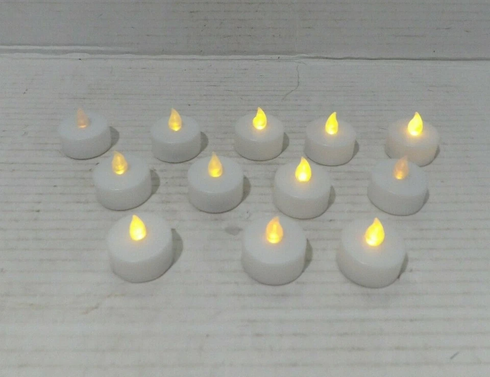 Velas sin llama Instapark de 12 quilates alimentadas por batería Tealight. Funciona Foto 1 de 3