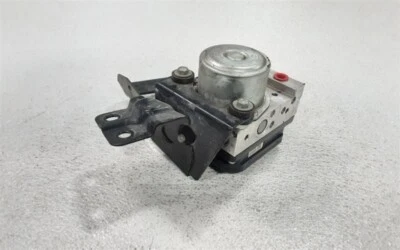 Nissan Rogue 2008-2009 Bomba ABS Conjunto de bomba de freno antibloqueo OEM Foto 1 de 4