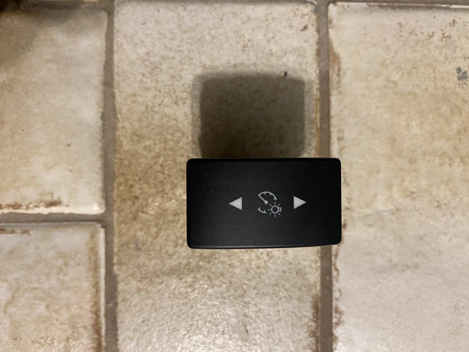 INTERRUPTOR ATENUADOR LUZ TABLERO DELANTERO LINCOLN MKS 13-16 OEM Foto 1 de 1