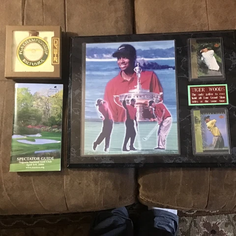 Tiger Woods Plaque, 2005 Masters Guide, New PGA Official Golf Tag, 2 Upper Decks Cover