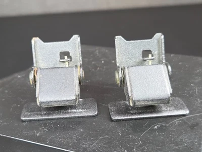 Cerniere parapolvere originali Pioneer PL-2 PL-3 PL-4 PL-5 giradischi X2 SPEDIZIONE VELOCE!💨 - Immagine 1 di 4