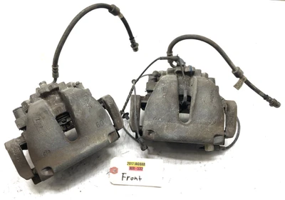 Pinzas de freno delanteras Jaguar XE 2017-2019 AWD R-SPORT 3,0 L X2 OEM. Foto 1 de 4