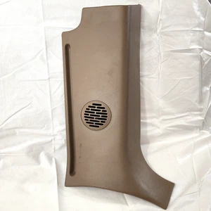 2003-2006 GM TAHOE YUKON SUBURBAN OEM LH LEFT D PILLAR TRIM w/ BOSE SPEAKER #03 - Picture 1 of 11