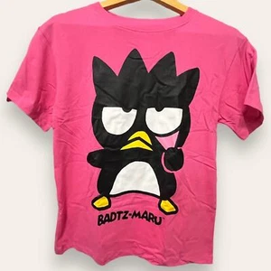 Badtz Maru Sanrio grafisches T-Shirt kurzärmelig rosa klein NEU - Bild 1 von 4