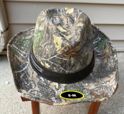 Realtree Western Style Wide Brim Camo Hat - Hunting Fishing Outdoor - Size S/M - Image 1 of 4