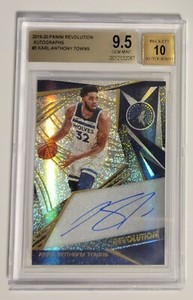 2019-20 Panini Revolution Karl-Anthony Towns Autograph Auto #AG-KAT (BGS 9.5)