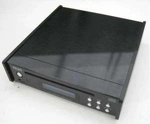 Teac/Esoteric PD-301 CD-Player - Bild 1 von 8