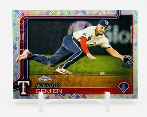 MARCUS SEMIEN - SP LOGOFRACTOR REFRACTOR #27 - 2025 Topps Chrome Logofractor TEX - Bild 1 von 2