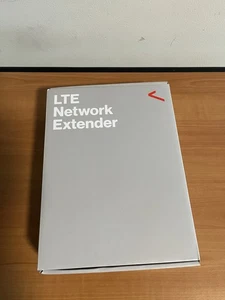 Verizon LTE Network Extender ASK-SFE116 (état neuf/boîte ouverte) - Photo 1 sur 9