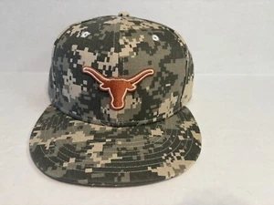 Texas Longhorns Digital Camouflage NIKE NCAA Baseball Fitted Hat Size 8 *NEW* - Picture 1 of 3