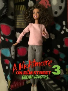 PESADILLA EN ELM STREET 3 Dream Warriors Nancy Thompson MUÑECA DE TERROR PERSONALIZADA ÚNICA EN SU CLASE - Imagen 1 de 2