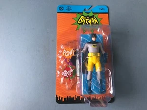 Batman 66 Serie de TV Clásica - Figura Batman en Pantalones Cortos de Natación 2021 McFarlane Cardado - Imagen 1 de 8