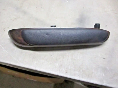 Reposabrazos trasero pasajero BMW 330ci 2 DR cupé 01 02 03 04 05 Foto 1 de 4