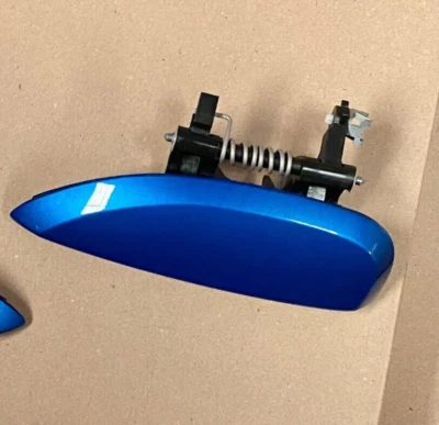 poignée de porte DACIA DUSTER II,Sandero II, Logan II  ( Cote GAUCHE ) - Photo 1/2