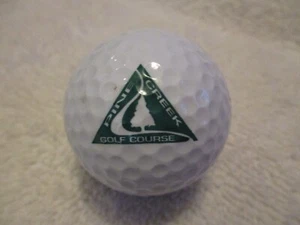 Pelota de golf única con logotipo de campo de golf Pine Creek Top Flite XL - Imagen 1 de 2