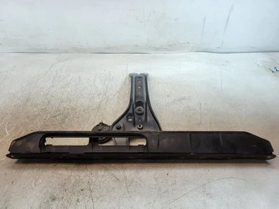2014 2015 2016 2017 2018 SUBARU FORESTER RADIADOR BARRA DE AMARRE SUPERIOR SOPORTE OEM Foto 1 de 4